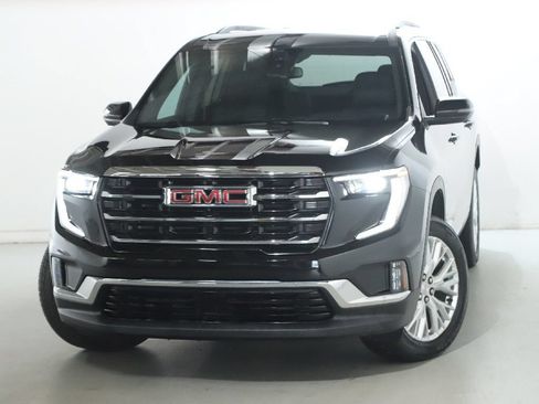 Used 2024 GMC Acadia Elevation w/ LPO, Floor Liner Package AWD/4WD image 3