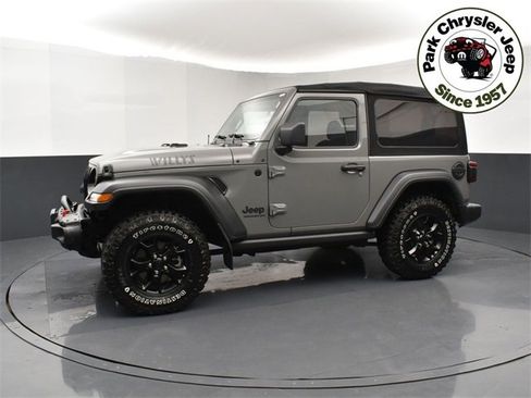 Used 2021 Jeep Wrangler Willys image 3