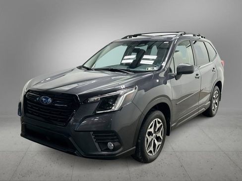 Certified 2023 Subaru Forester Premium image 1