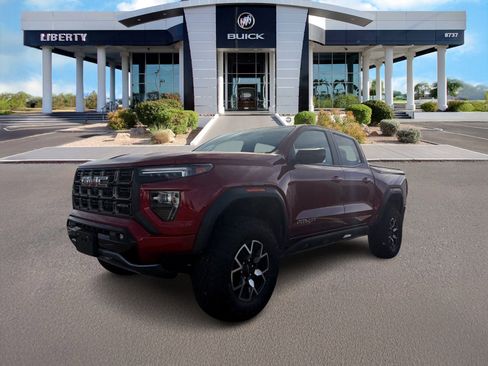 Used 2024 GMC Canyon AT4X image 4