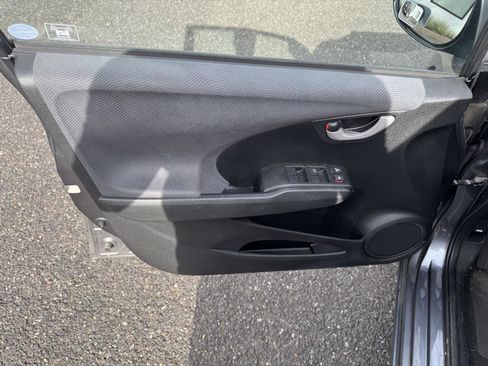 Used 2013 Honda Fit image 9