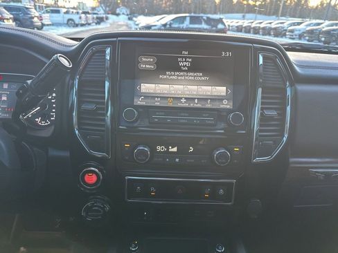 Used 2023 Nissan Titan Platinum Reserve w/ Moonroof Package image 20