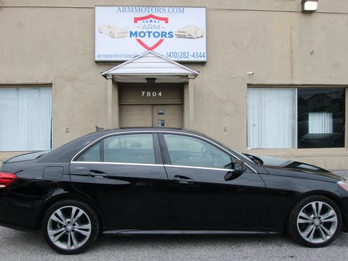 Used 2015 Mercedes-Benz E 350 Sedan w/ Premium 1 Package image 4