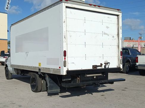 Used 2016 Ford E-350 and Econoline 350 Super Duty image 5
