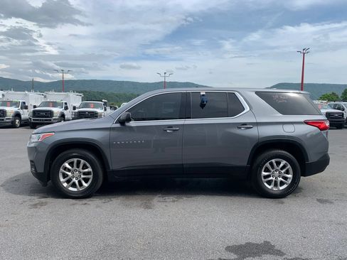 Used 2020 Chevrolet Traverse LS AWD/4WD image 5