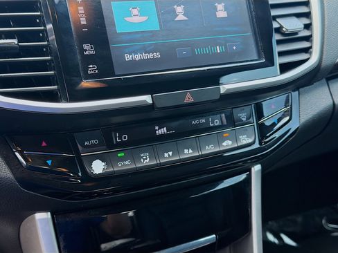 Used 2016 Honda Accord EX-L image 14