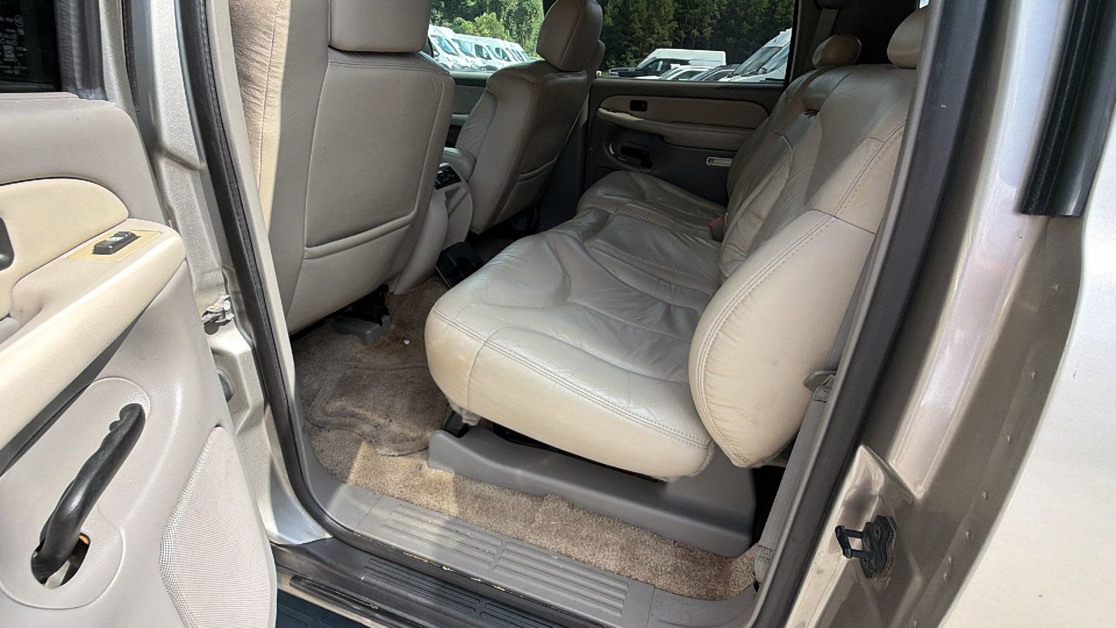 Used 2002 GMC Yukon XL SLT RWD image 23