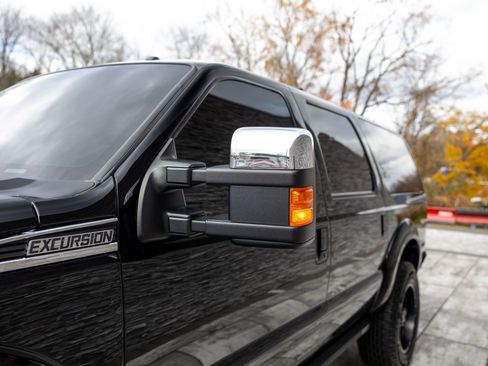 Used 2016 Ford F250 King Ranch w/ King Ranch w/Chrome Package image 24