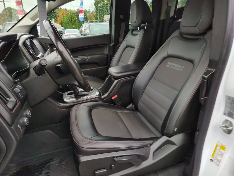 Used 2020 GMC Canyon All Terrain w/ Trailering Package AWD/4WD image 9