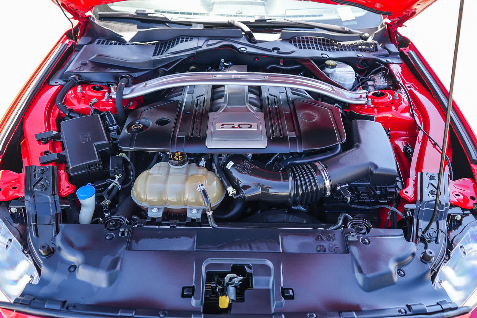 Used 2020 Ford Mustang GT Premium RWD image 32
