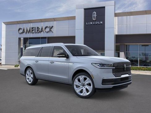 New 2025 Lincoln Navigator L Reserve image 30