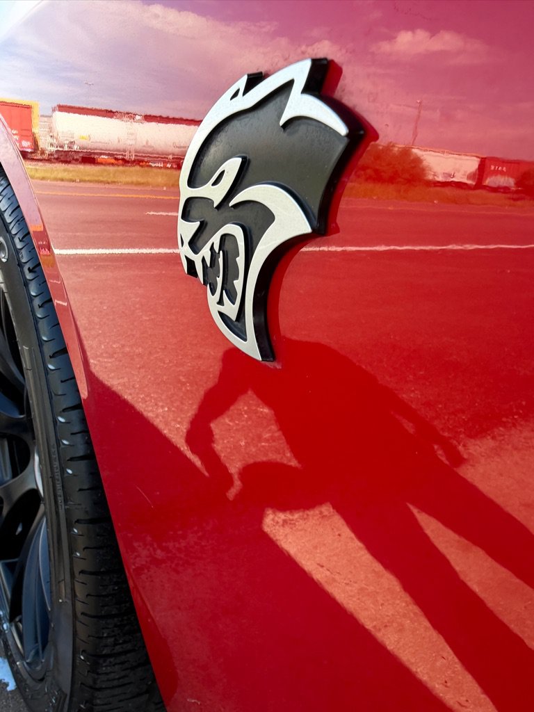 Used 2015 Dodge Challenger SRT Hellcat RWD image 21