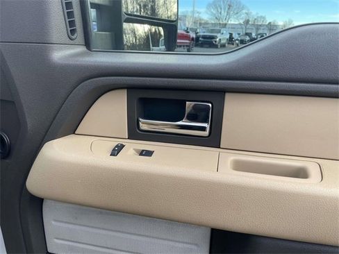 Used 2014 Ford F150 XLT w/ Equipment Group 302A Luxury image 26