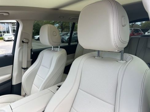 New 2026 Mercedes-Benz GLS 450 4MATIC image 14