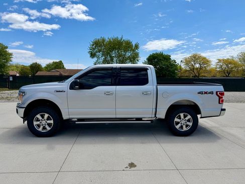 Used 2019 Ford F150 XLT w/ Equipment Group 302A Luxury AWD/4WD image 2
