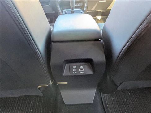 Used 2024 Subaru Crosstrek 2.0i Premium image 13