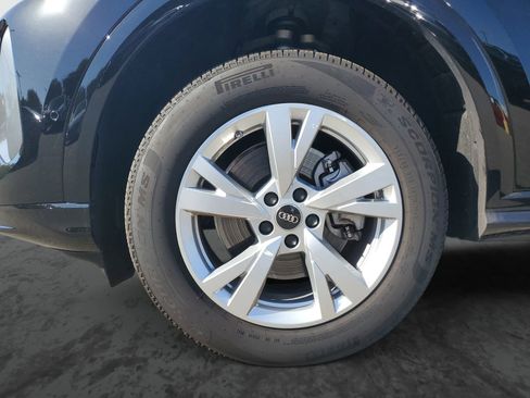 Used 2025 Audi Q5 Premium w/ Convenience Package AWD/4WD image 6