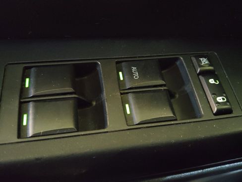 Used 2017 Jeep Patriot Sport w/ Power Value Group image 27