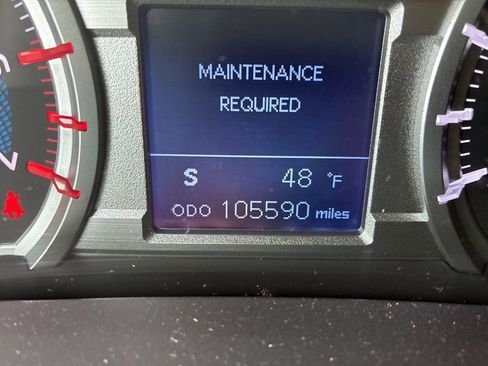 Used 2016 Toyota 4Runner SR5 image 25