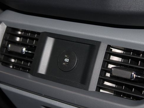 New 2025 Ford F150 XLT w/ Equipment Group 302A MID image 33