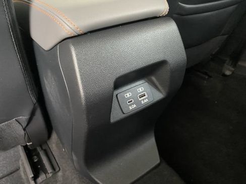 Used 2024 Subaru Crosstrek 2.5i Limited AWD/4WD image 15