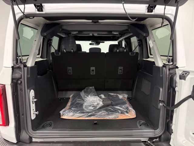 New 2026 Ford Bronco Heritage Edition AWD/4WD image 29