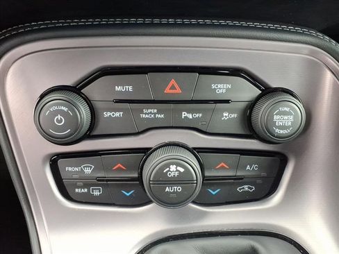 Certified 2023 Dodge Challenger R/T w/ Plus Package image 8