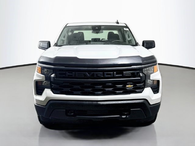 Used 2024 Chevrolet Silverado 1500 W/T w/ Trailering Package AWD/4WD image 2