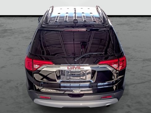 Used 2017 GMC Acadia SLT image 3