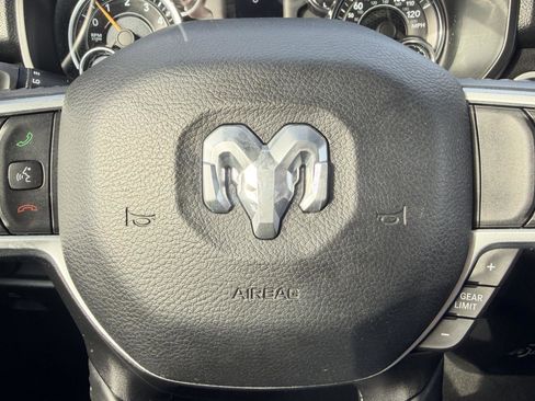 Used 2021 RAM 1500 Big Horn AWD/4WD image 46