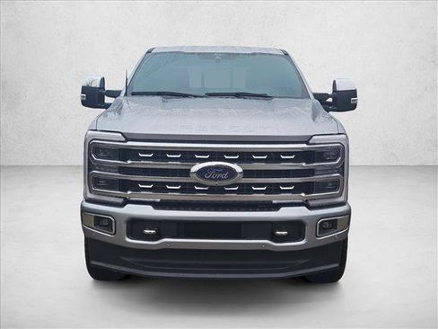 Used 2024 Ford F250 Platinum w/ FX4 Off-Road Package image 2