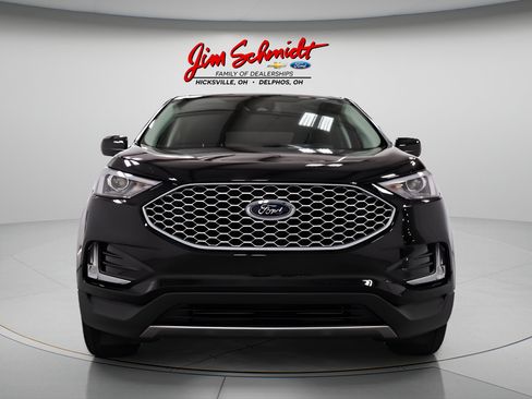 Used 2024 Ford Edge SEL w/ Convenience Package AWD/4WD image 2