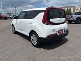 Used 2022 Kia Soul LX image 3