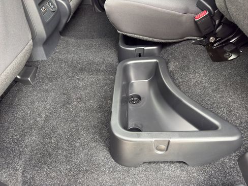 New 2026 Nissan Frontier SV AWD/4WD image 34