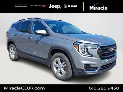 Used 2024 GMC Terrain SLE w/ Driver Convenience Package AWD/4WD image 1