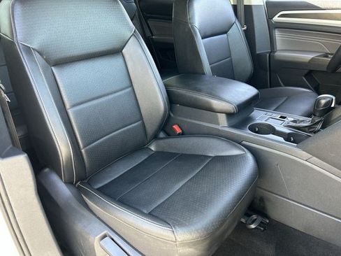 Used 2022 Volkswagen Atlas SE FWD image 8