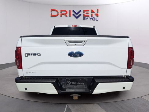 Used 2017 Ford F150 Lariat image 4