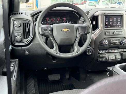 New 2026 Chevrolet Silverado 2500 Custom w/ Custom Value Package AWD/4WD image 7