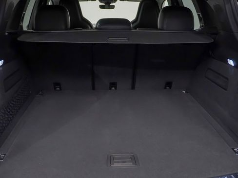 New 2025 Porsche Cayenne Turbo image 13