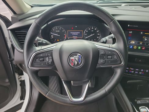 Used 2022 Buick Envision Preferred FWD image 23