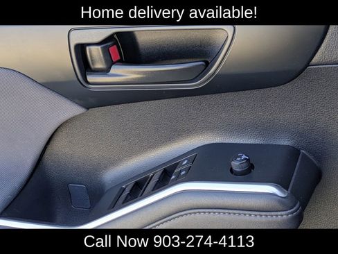 Used 2023 Toyota Highlander L image 23