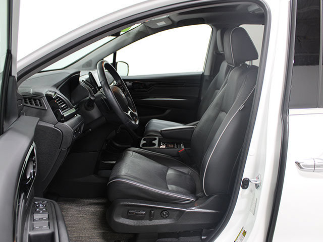 Used 2024 Honda Odyssey Elite image 11