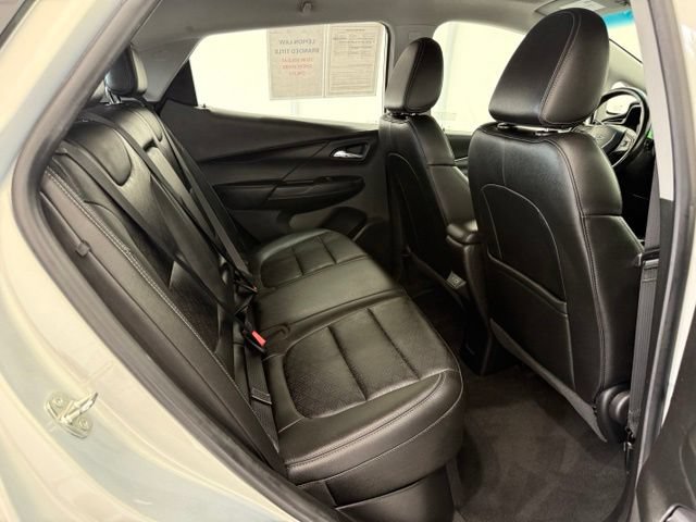 Used 2022 Chevrolet Bolt LT w/ Infotainment Package FWD image 22