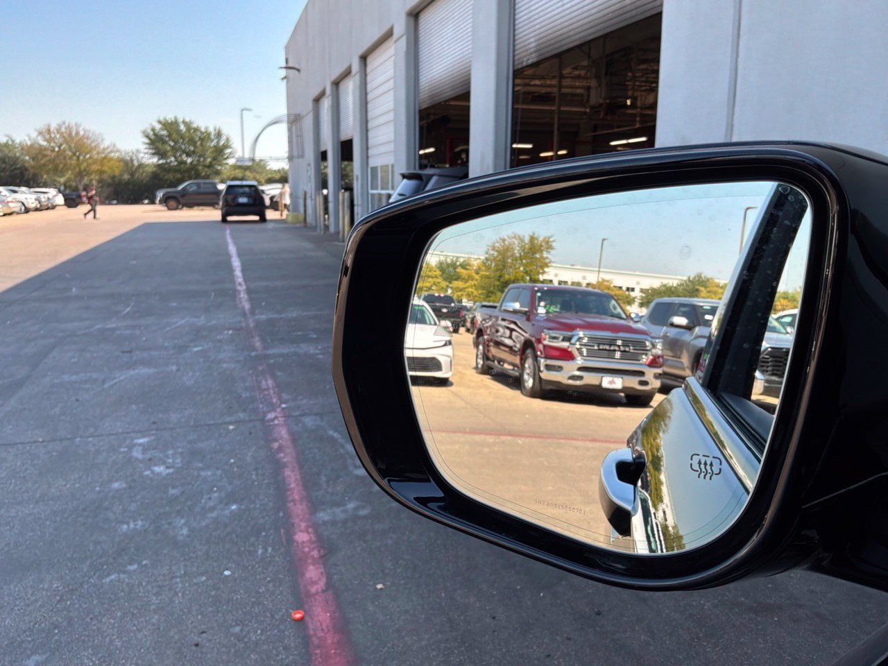 Used 2025 Jeep Grand Cherokee Summit AWD/4WD image 27