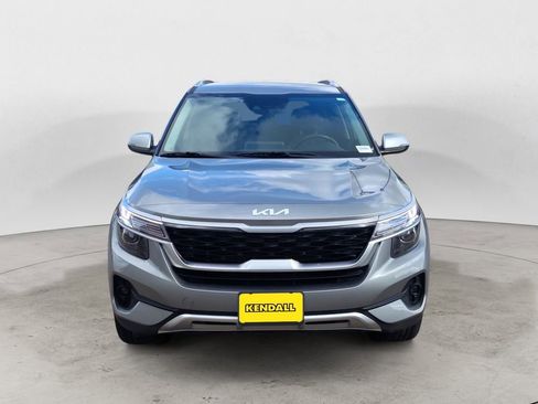 Used 2023 Kia Seltos S w/ Navigation Package AWD/4WD image 8