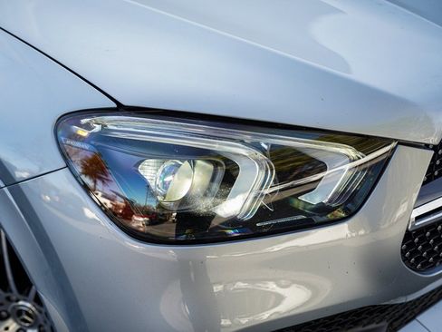 Used 2023 Mercedes-Benz GLE 450 4MATIC w/ AMG Line Exterior image 6