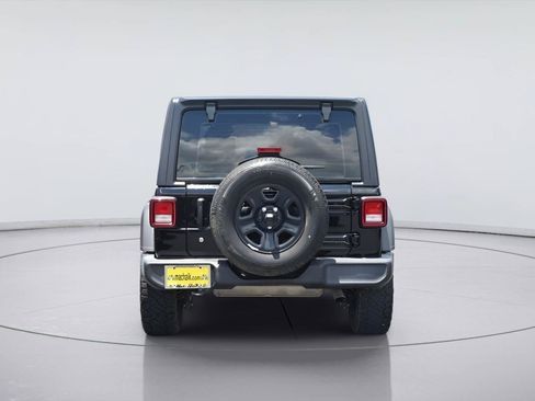 Used 2022 Jeep Wrangler Unlimited Sport AWD/4WD image 7