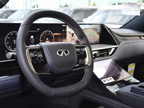 New 2027 INFINITI QX80 Sensory w/ Sport Exterior Package AWD/4WD image 24