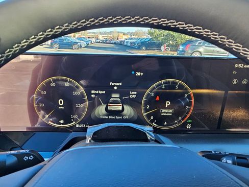 New 2025 INFINITI QX80 Luxe image 31