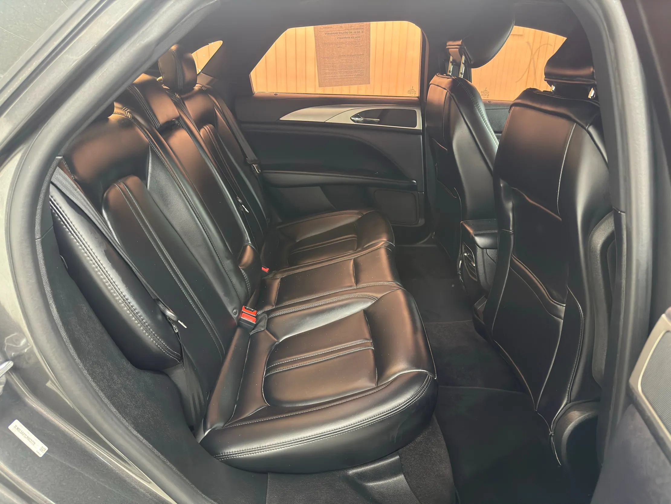 Used 2020 Lincoln MKZ FWD image 17